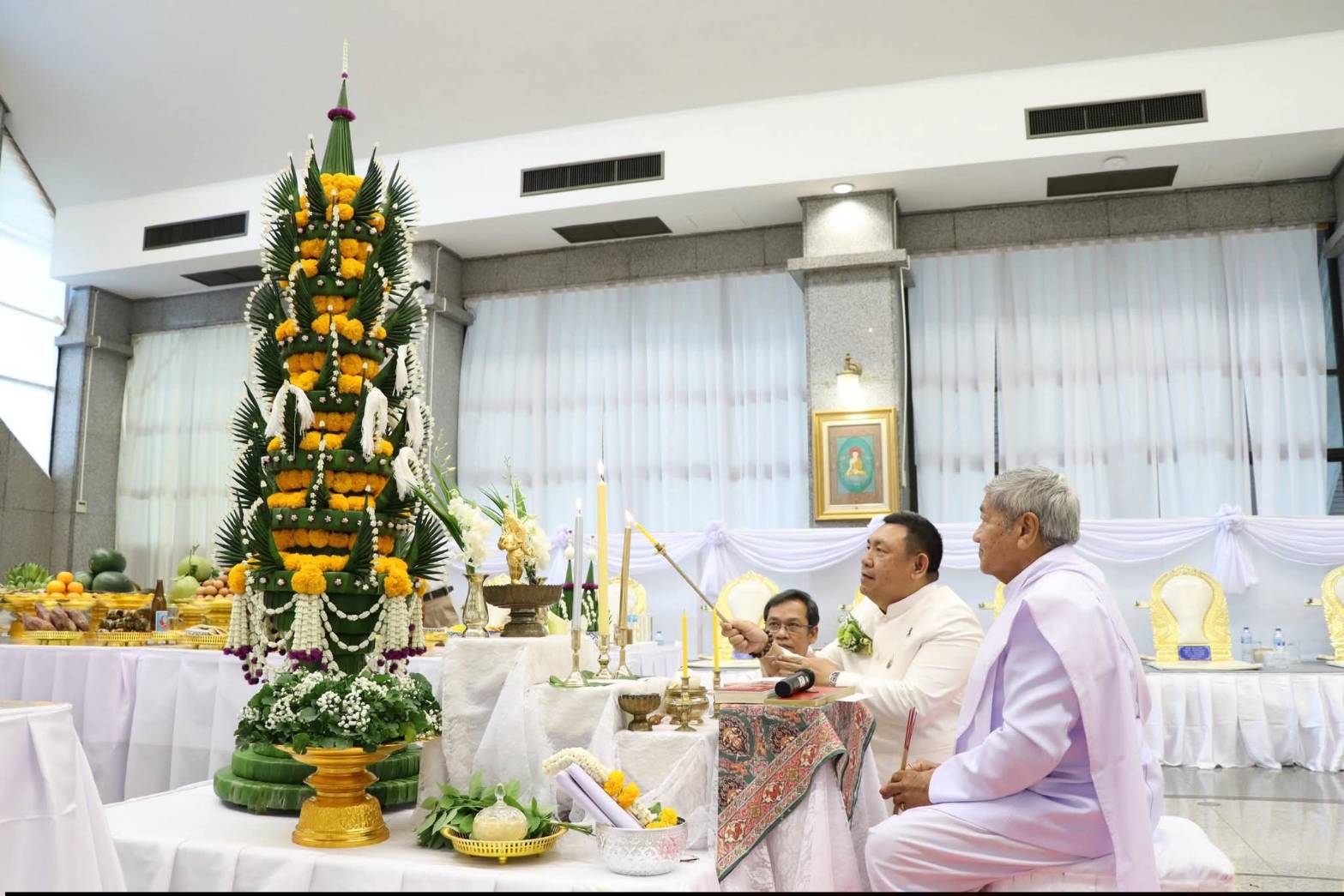 title - ศูนย์ส่งเสริมและพัฒนาอาชีพเสริมนอกภาคการเกษตร โดย สำนักงานการปฏิรูปที่ดินเพื่อเกษตรกรรม จัดโครงการพัฒนาบุคลากรเพื่อเพิ่มประสิทธิภาพการดำเนินงานด้านศิลปหัตถกรรม กิจกรรมไหว้ครูช่าง ณ ชั้น 2 อาคารพระมิ่งขวัญ ศูนย์ส่งเสริมและพัฒนาอาชีพเสริมนอกภาคการเกษตร (ศูนย์ศิลปาชีพบางไทรฯ (เดิม))